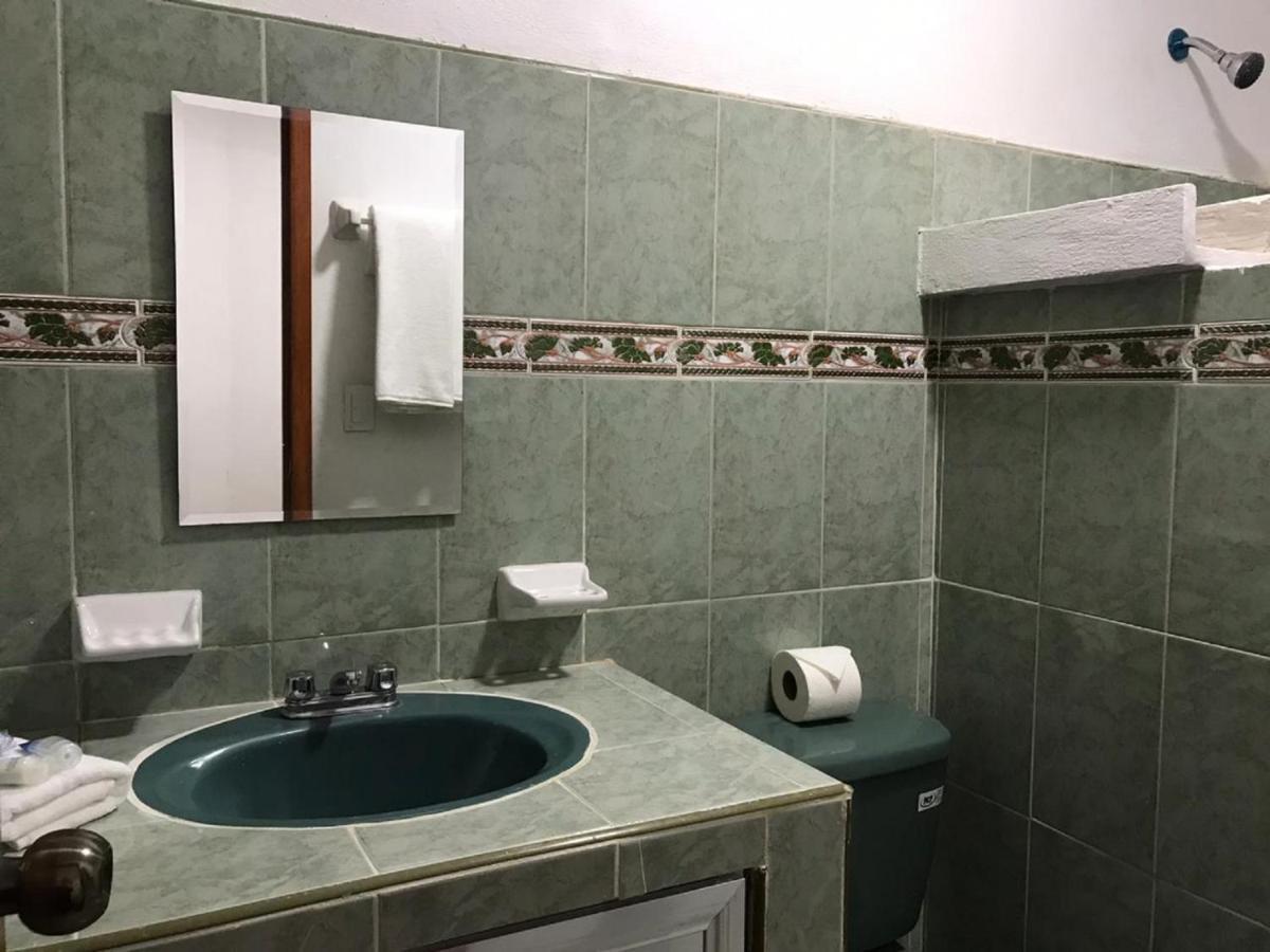 Merida 62 Hostel Εξωτερικό φωτογραφία